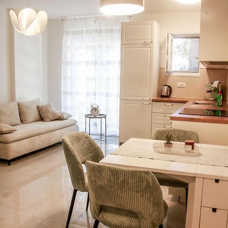 Apartment Split-Dvor Eksteriør billede